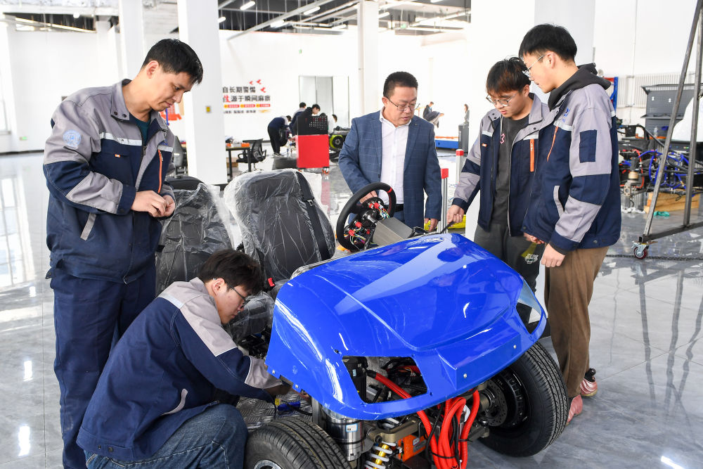 科研、开发、应用“三级跳”——东北高校科技成果助推高质量发展上台阶