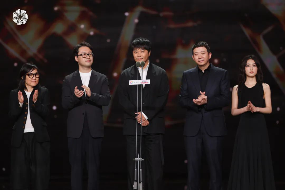 第十五届北京国际电影节开幕式盛大启幕新质光影共融，致敬电影文明之光