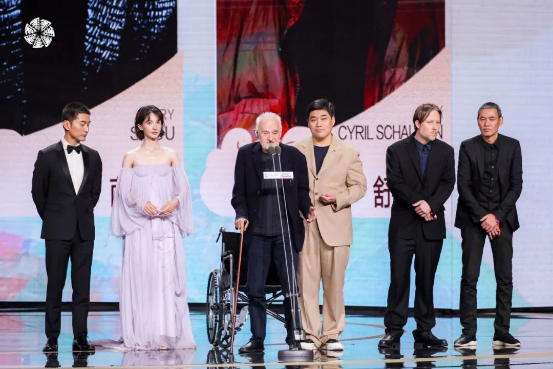 第十五届北京国际电影节开幕式盛大启幕新质光影共融，致敬电影文明之光